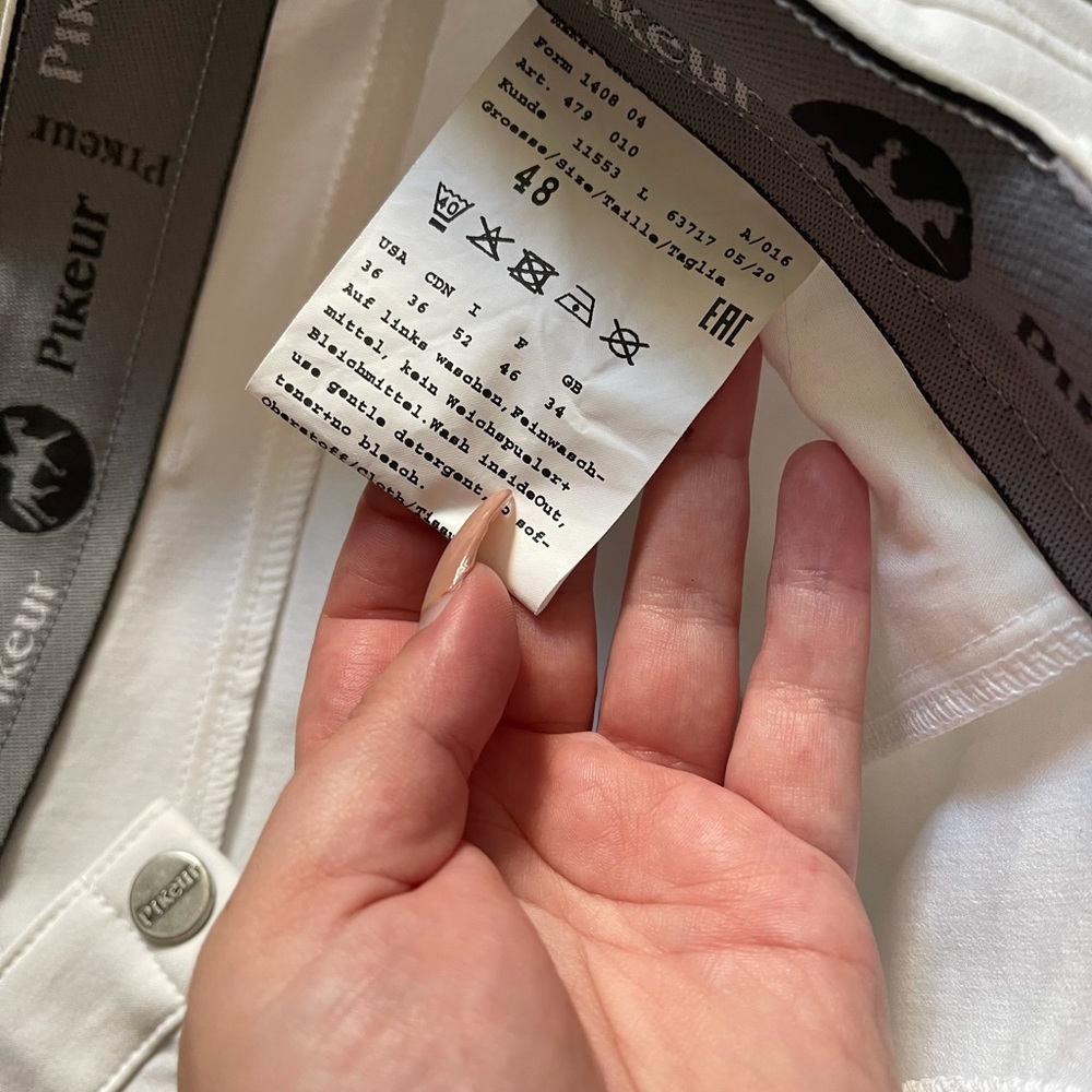 Pikeur show Breeches. Size 48 or 36US